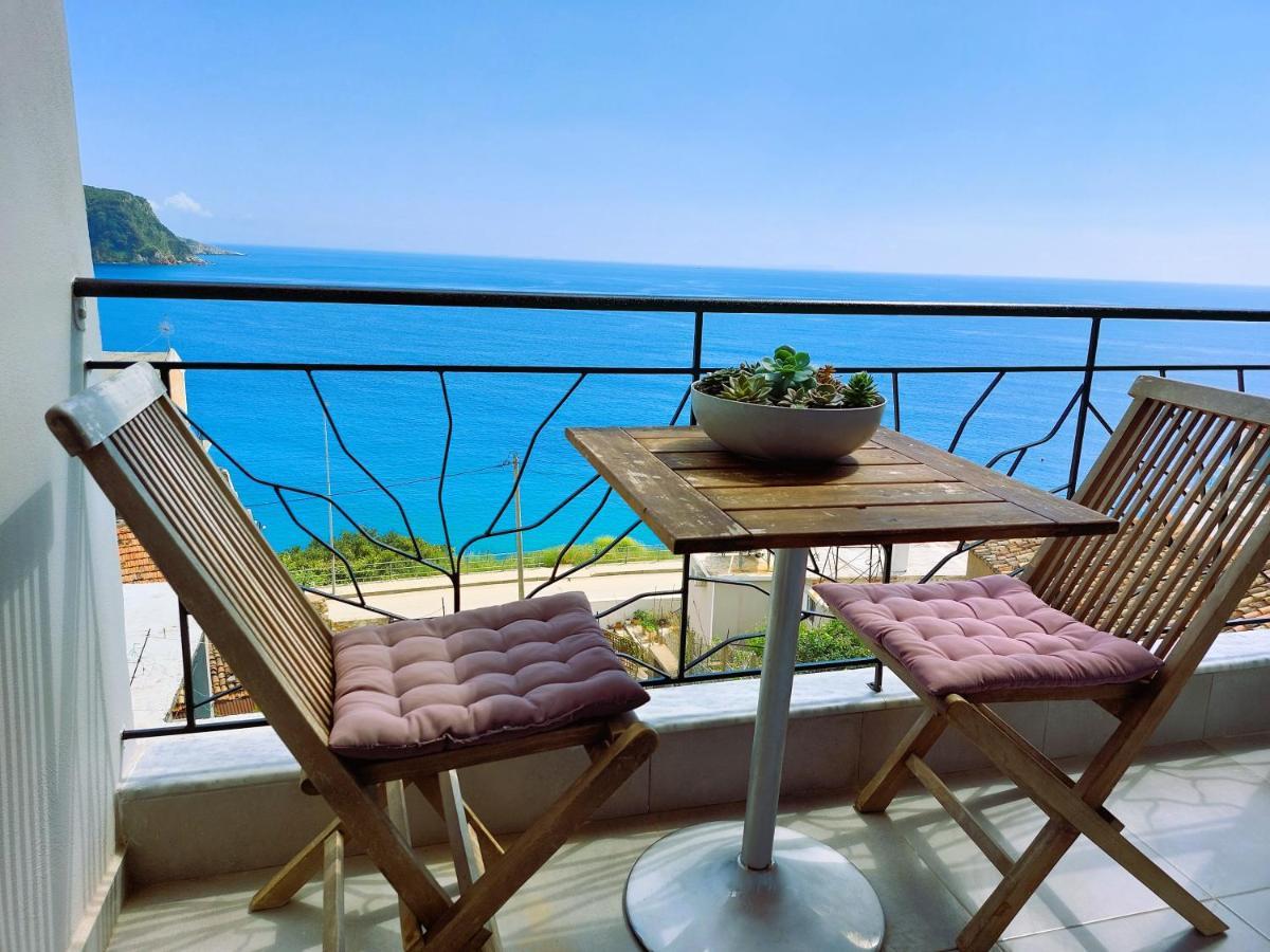 Beleri House Hotel Himare Exterior foto